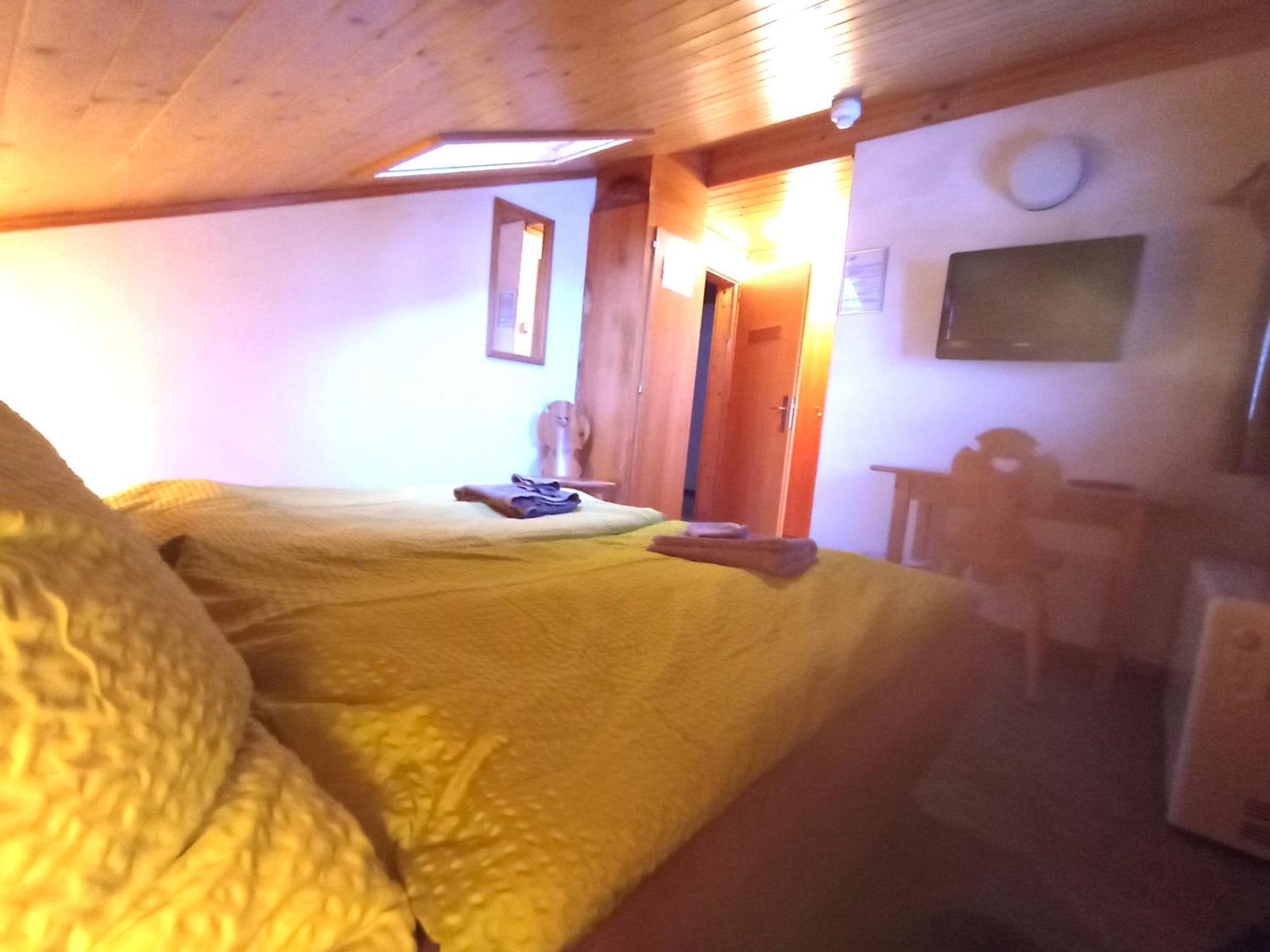 Chambre Double Doppelzimmer Camping Jaunpass Boltigen Exterior photo